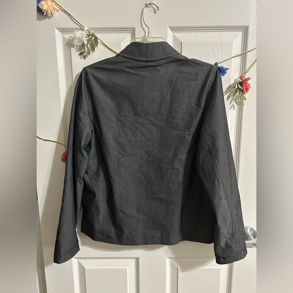 Burberry London Women’s Collared Grey Zip Up Jacket with Plaid Lining - S - Picture 9 of 10